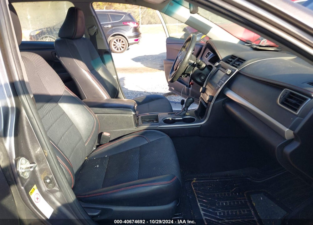 2016 TOYOTA CAMRY SE VIN: 4T1BF1FK0GU603941