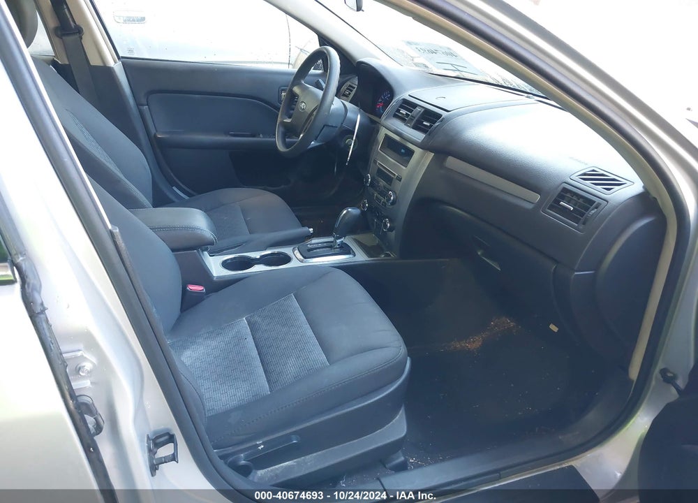 2011 FORD FUSION SE VIN: 3FAHP0HA5BR168981