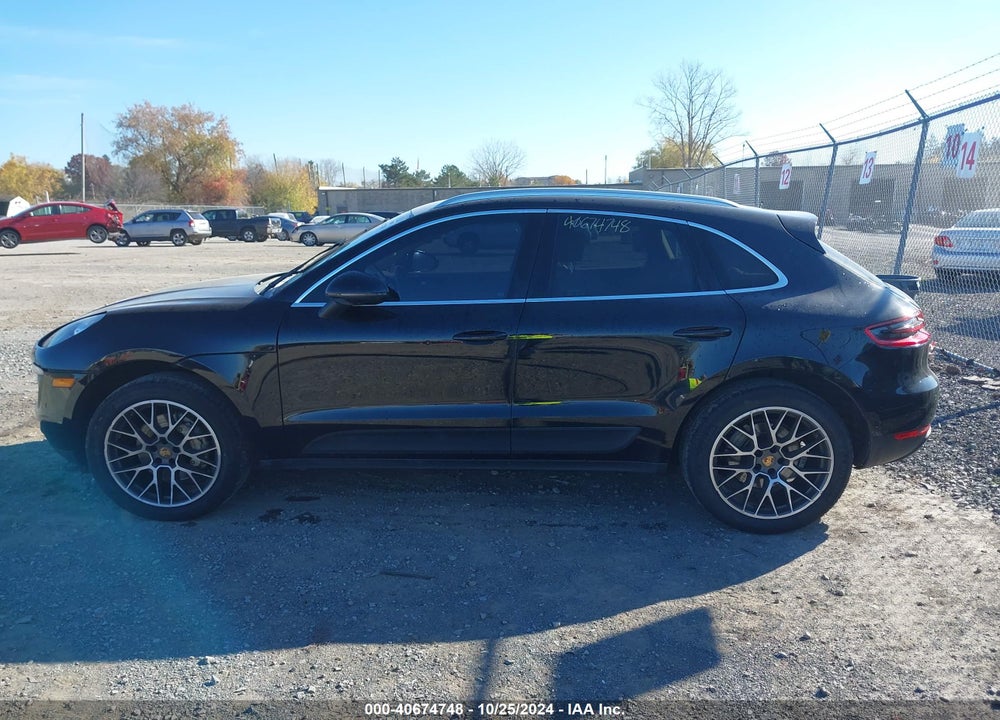 2015 PORSCHE MACAN S VIN: WP1AB2A56FLB67716