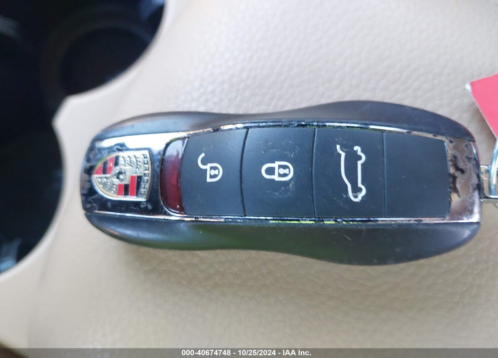 2015 PORSCHE MACAN S VIN: WP1AB2A56FLB67716