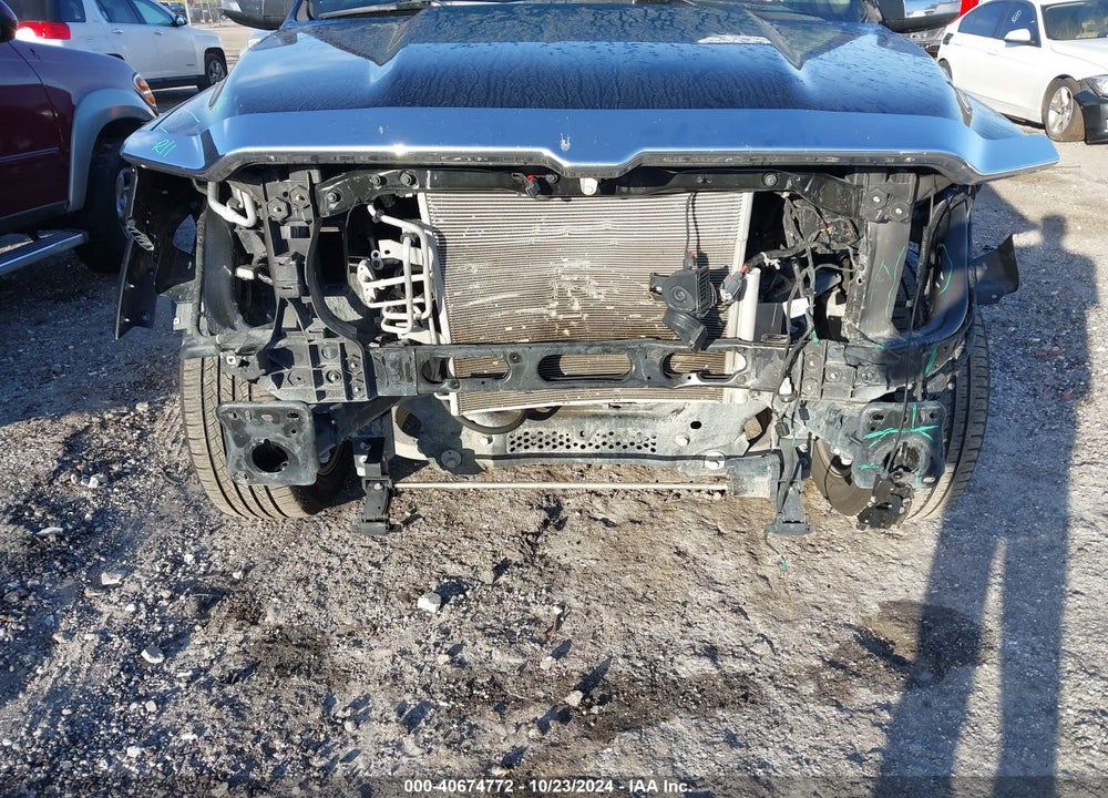2020 RAM 1500 LAIE  4X4 5'7 BOX VIN: 1C6SRFJTXLN264738