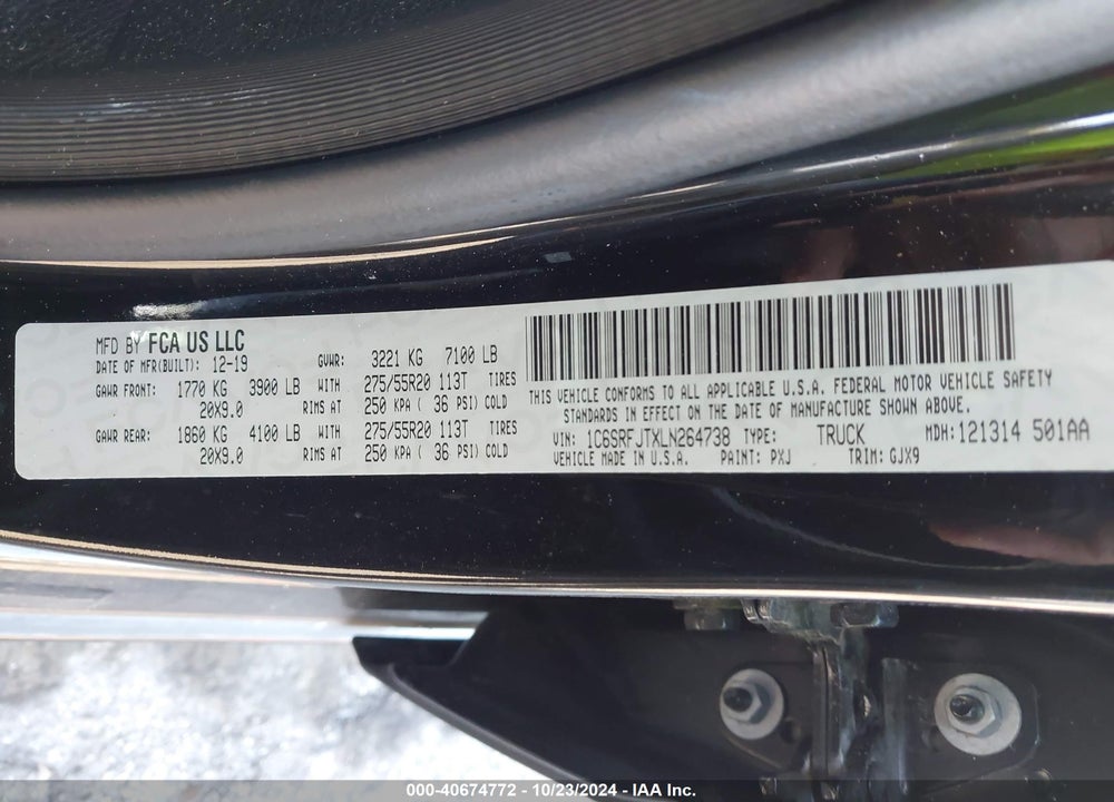 2020 RAM 1500 LAIE  4X4 5'7 BOX VIN: 1C6SRFJTXLN264738