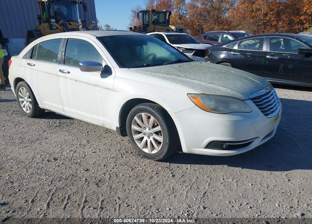 2013 CHRYSLER 200 LIMITED VIN: 1C3CCBCG3DN760820