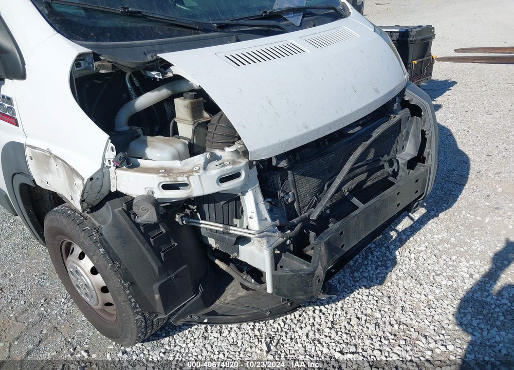 2018 RAM PROMASTER 1500 LOW ROOF 118 WB VIN: 3C6TRVNG2JE111638