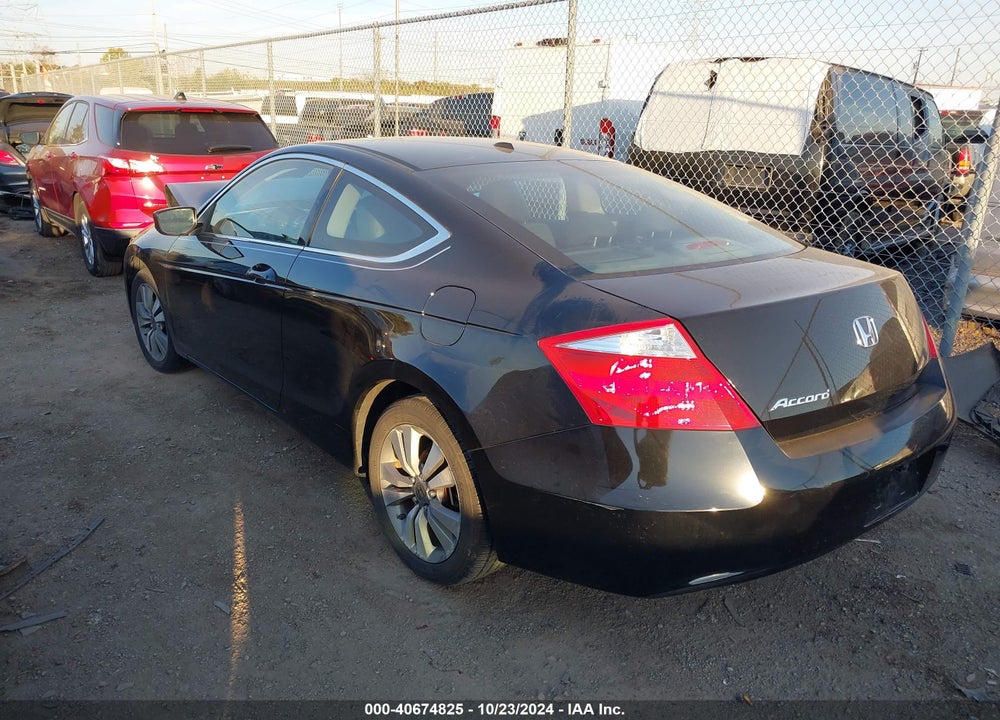 2009 HONDA ACCORD 2.4 EX-L VIN: 1HGCS12869A018088