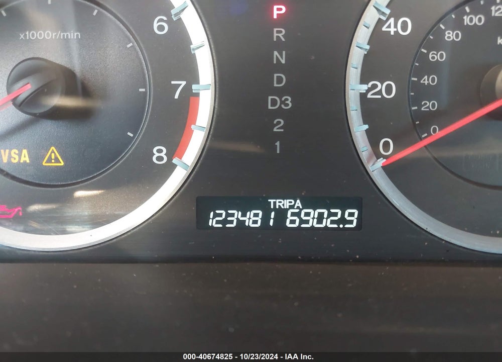2009 HONDA ACCORD 2.4 EX-L VIN: 1HGCS12869A018088