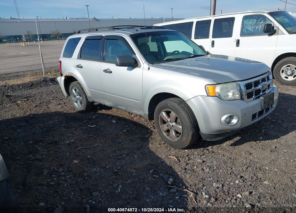 2009 FORD ESCAPE XLT VIN: 1FMCU93G89KC80164