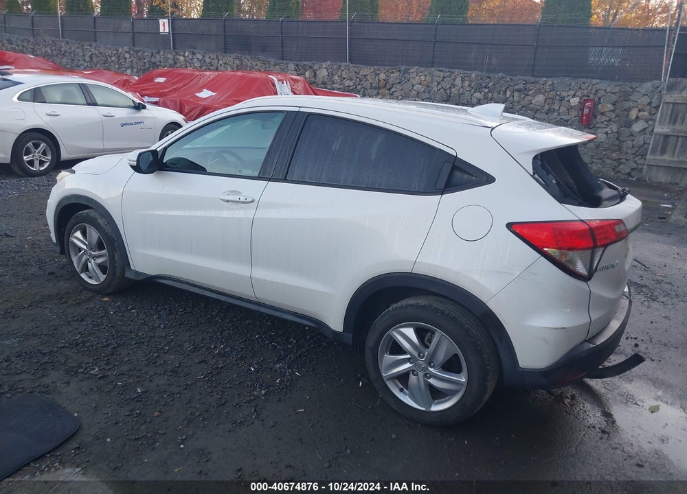 2019 HONDA HR-V EX VIN: 3CZRU6H51KM720092