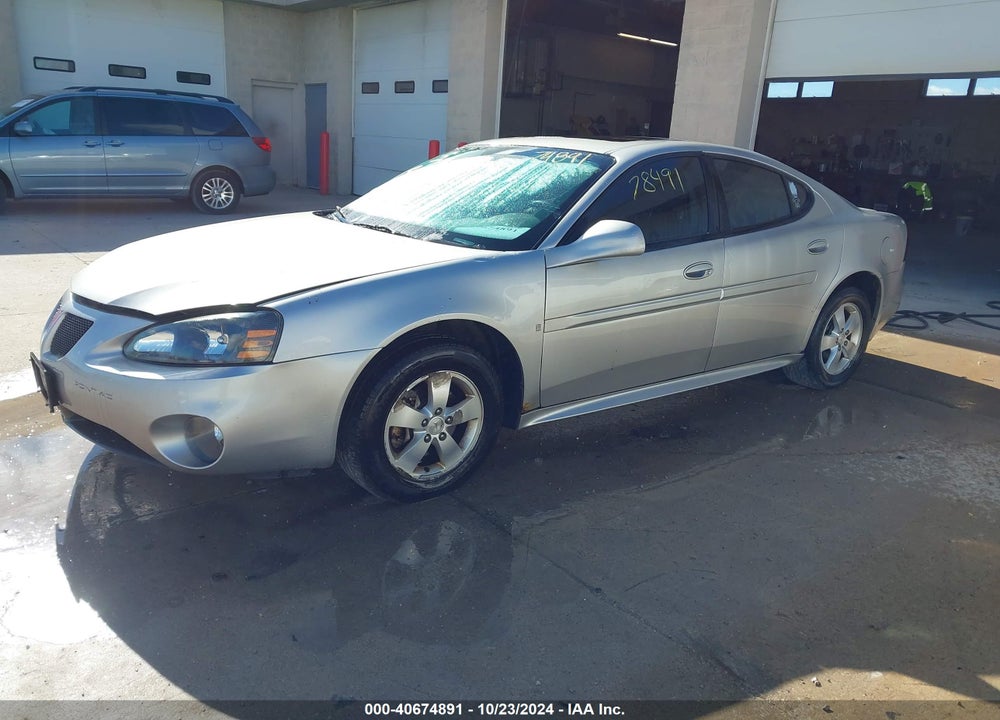 2007 PONTIAC GRAND PRIX VIN: 2G2WP552271164107