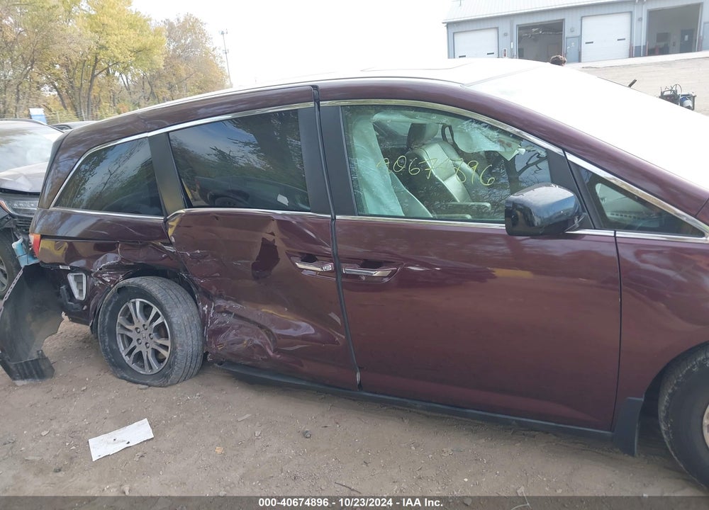 2011 HONDA ODYSSEY EX-L VIN: 5FNRL5H61BB073306