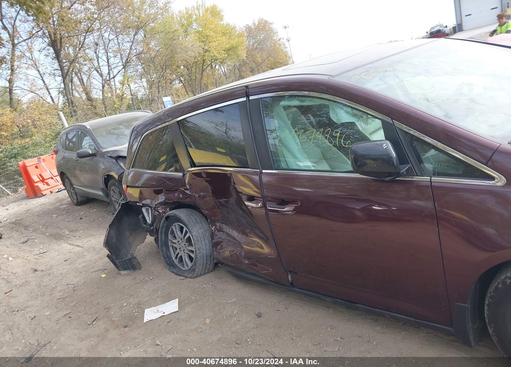 2011 HONDA ODYSSEY EX-L VIN: 5FNRL5H61BB073306