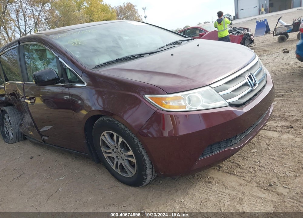 2011 HONDA ODYSSEY EX-L VIN: 5FNRL5H61BB073306