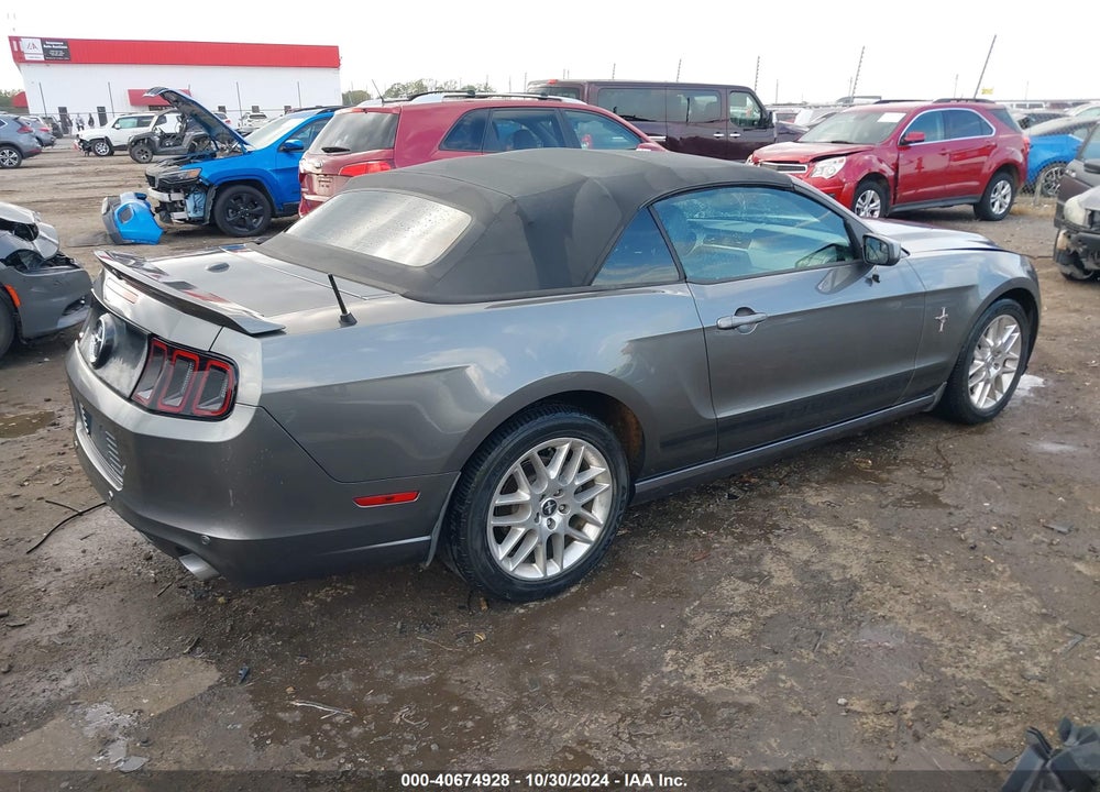 2013 FORD MUSTANG V6 PREMIUM VIN: 1ZVBP8EM1D5268477