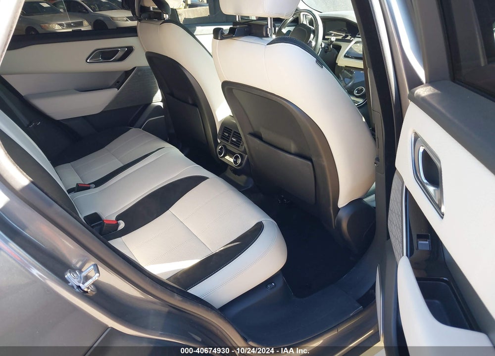 2019 LAND ROVER RANGE ROVER VELAR P250 R-DYNAMIC SE VIN: SALYL2EX0KA222975