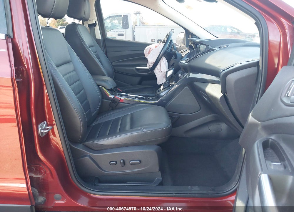2016 FORD ESCAPE TITANIUM VIN: 1FMCU0J91GUA64139