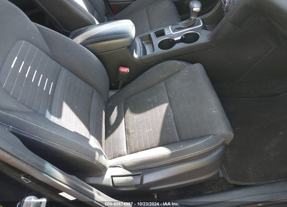 2019 KIA SPORTAGE LX VIN: KNDPMCAC9K7516008