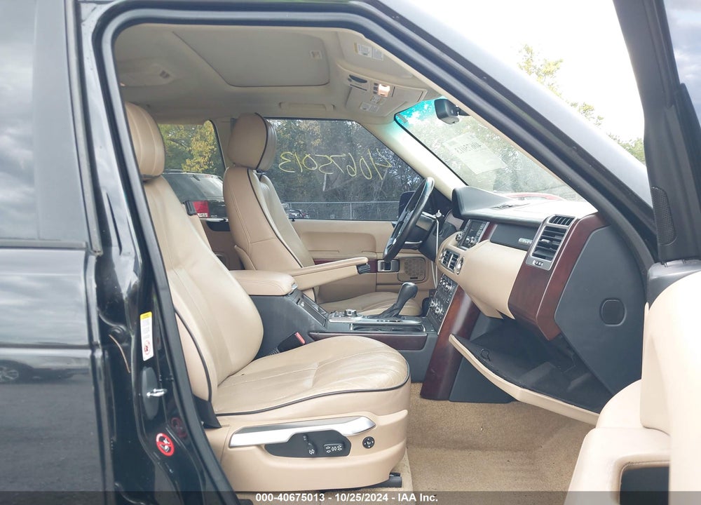 2010 LAND ROVER RANGE ROVER HSE VIN: SALMF1D43AA307895