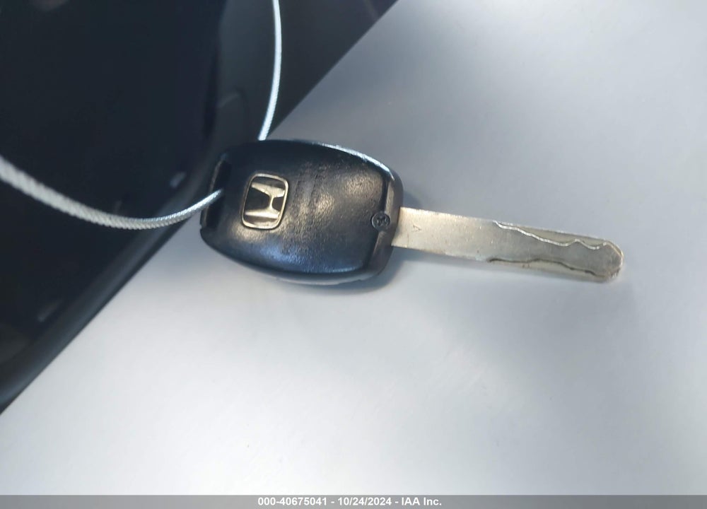 2006 HONDA PILOT EX VIN: 2HKYF18486H524264