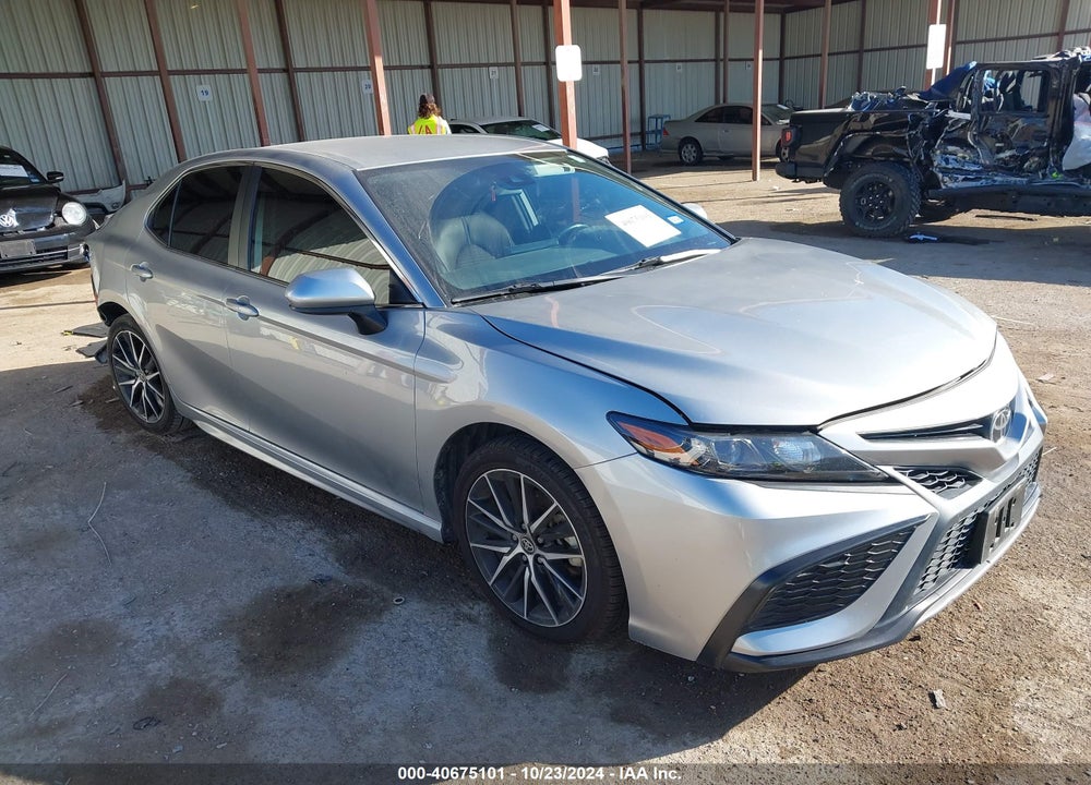 2021 TOYOTA CAMRY SE VIN: 4T1G11AK1MU558709
