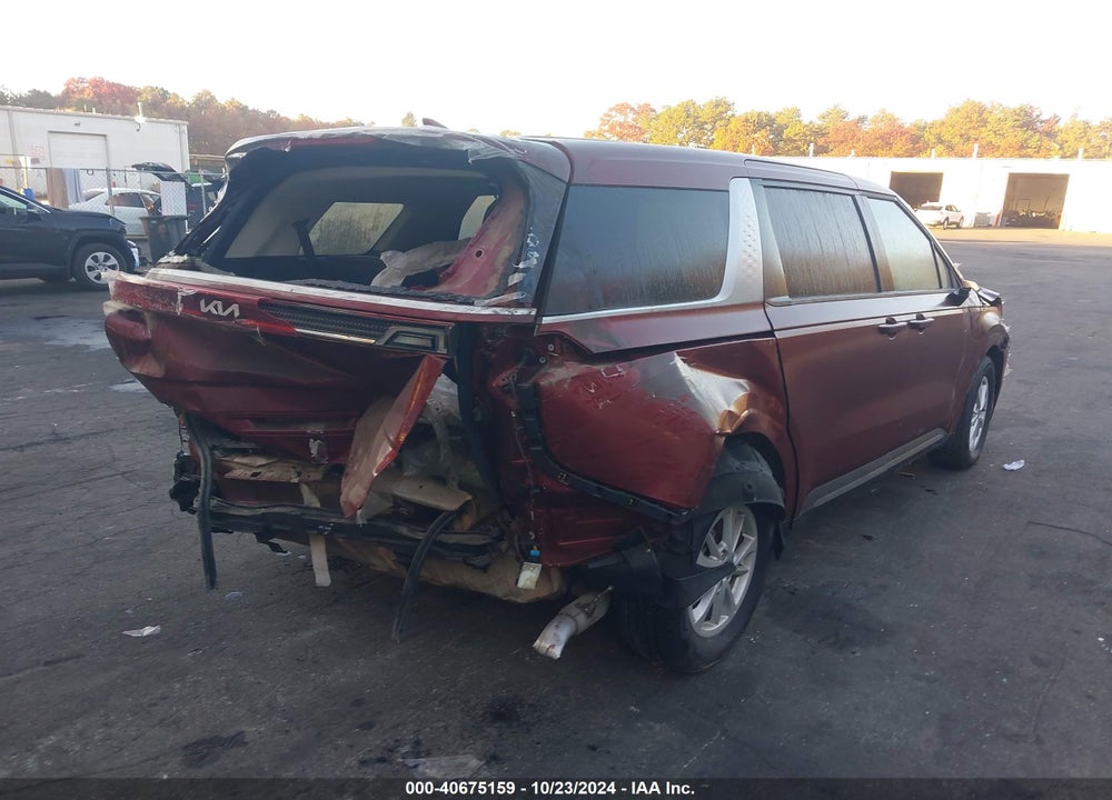 2022 KIA CARNIVAL MPV LX SEAT PACKAGE VIN: KNDNB4H33N6158133