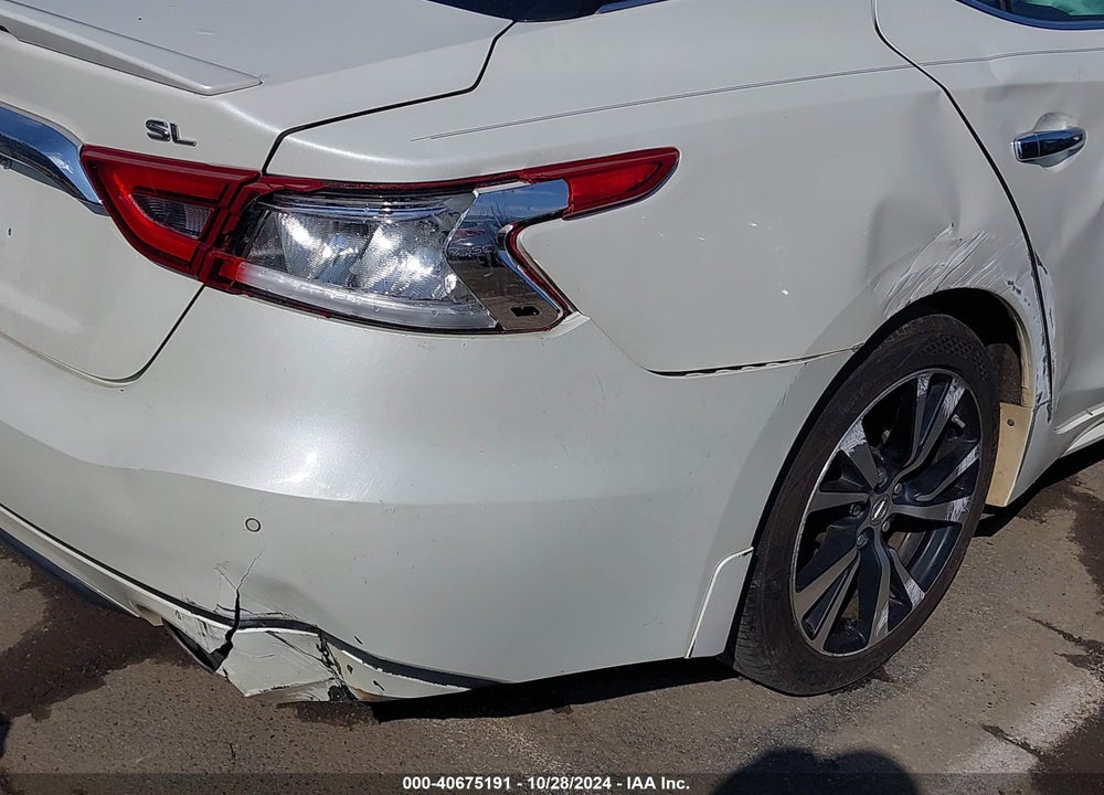 2017 NISSAN MAXIMA 3.5 SL VIN: 1N4AA6AP3HC453724