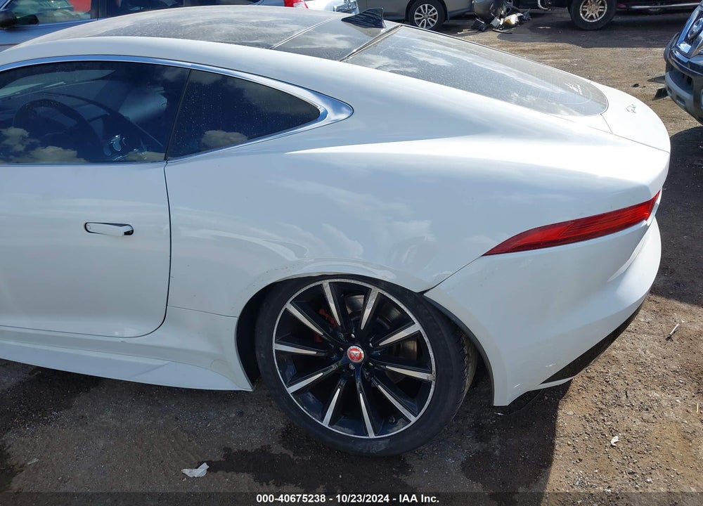 2016 JAGUAR F-TYPE S VIN: SAJWJ6BV1G8K24121