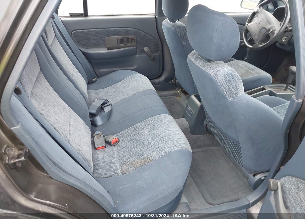 1993 SATURN SL2 VIN: 1G8ZK557XPZ239172