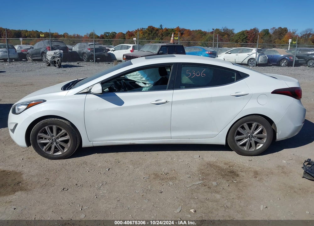 2015 HYUNDAI ELANTRA SE VIN: 5NPDH4AE7FH591547
