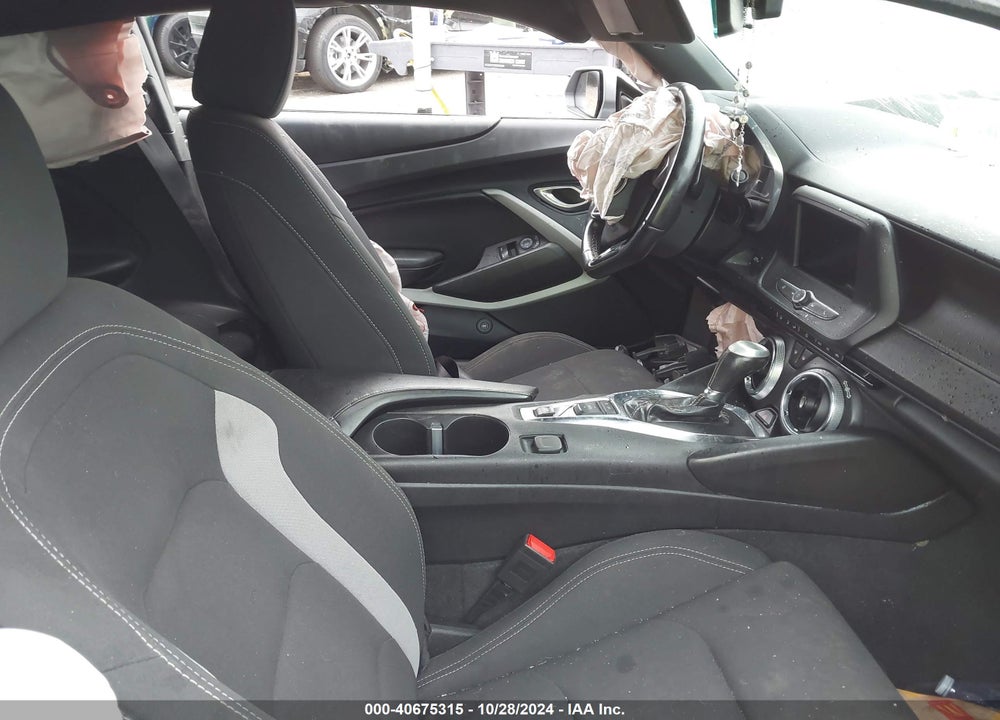 2020 CHEVROLET CAMARO RWD 1LT VIN: 1G1FB1RSXL0131271