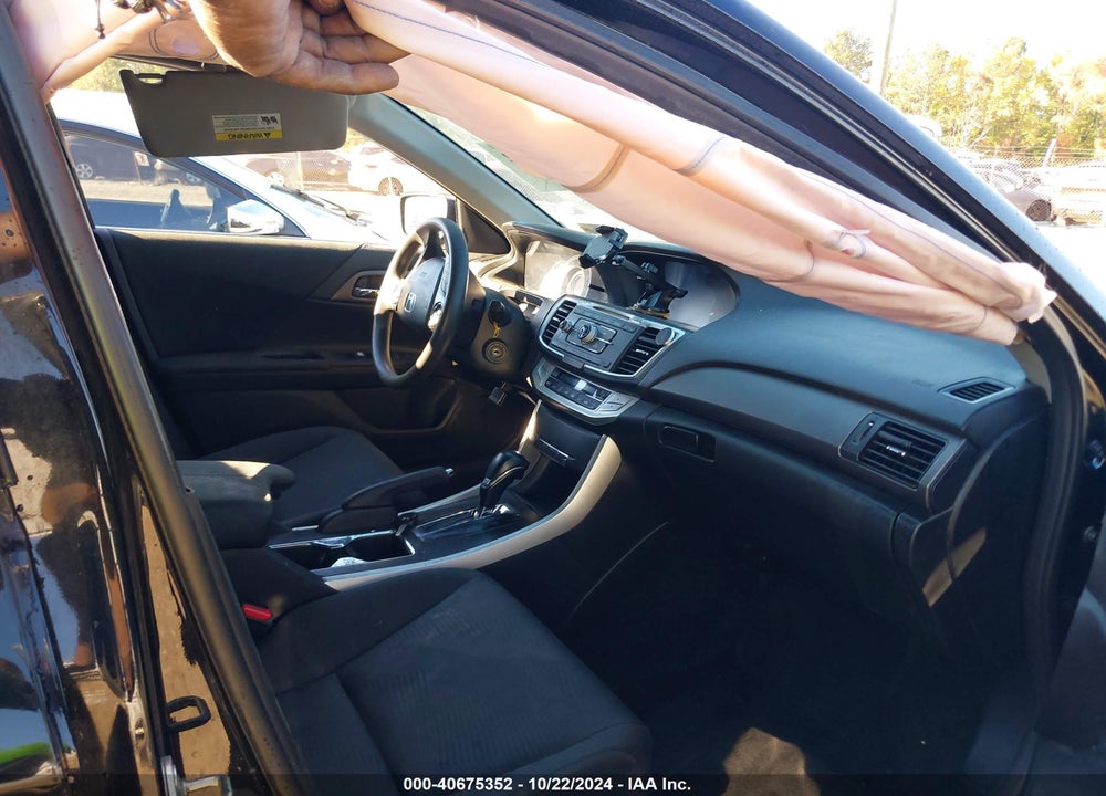 2014 HONDA ACCORD LX VIN: 1HGCR2F39EA222703