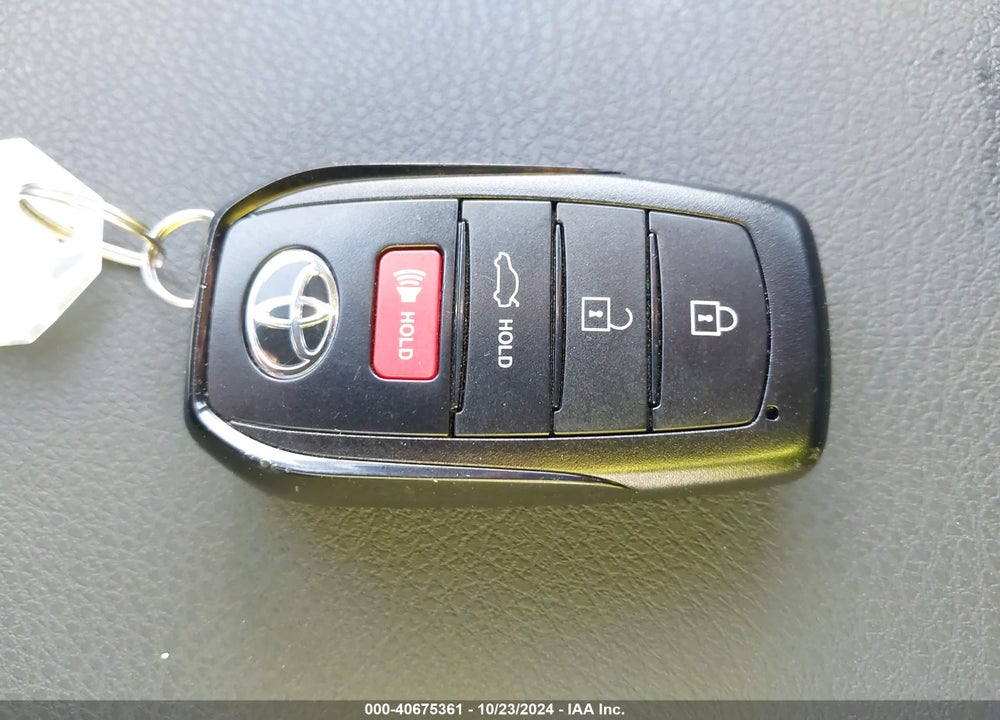2025 TOYOTA CAMRY LE VIN: 4T1DAACK7SU521595
