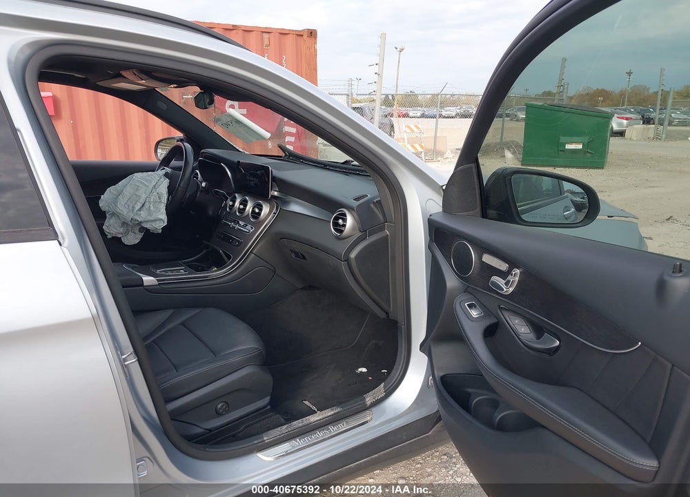 2022 MERCEDES-BENZ GLC 300 4MATIC SUV VIN: W1N0G8EB6NG064409