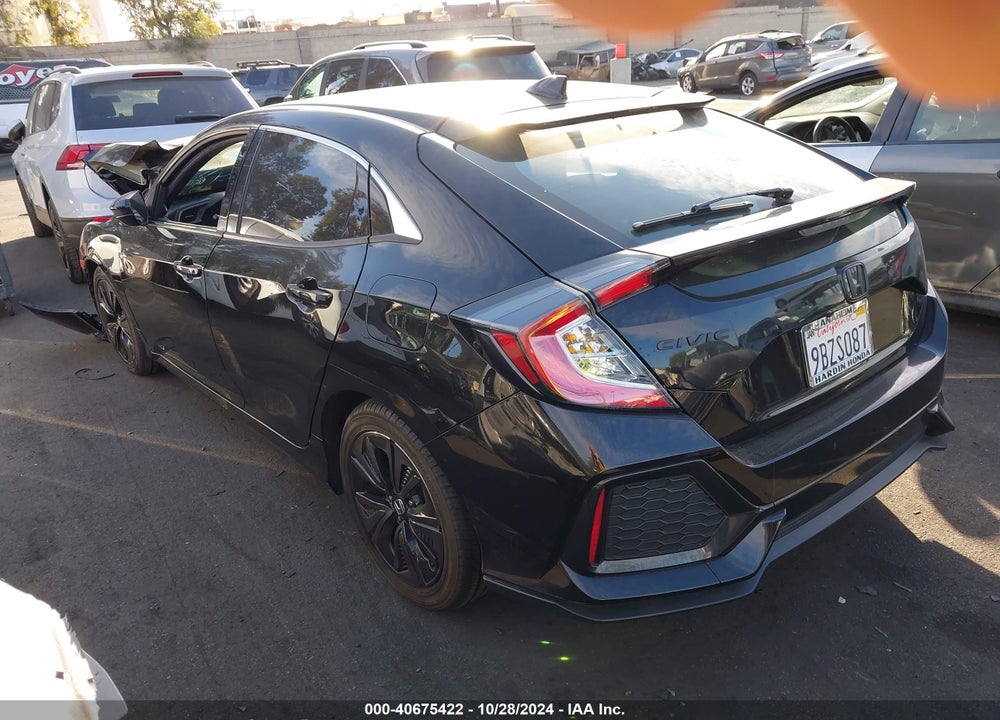 2018 HONDA CIVIC EX VIN: SHHFK7H52JU429025