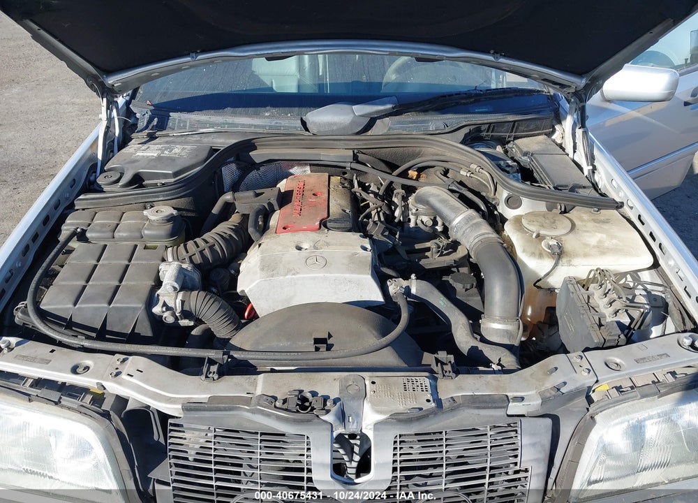 2000 MERCEDES-BENZ C 230 KOMPRESSOR VIN: WDBHA24G5YA857518