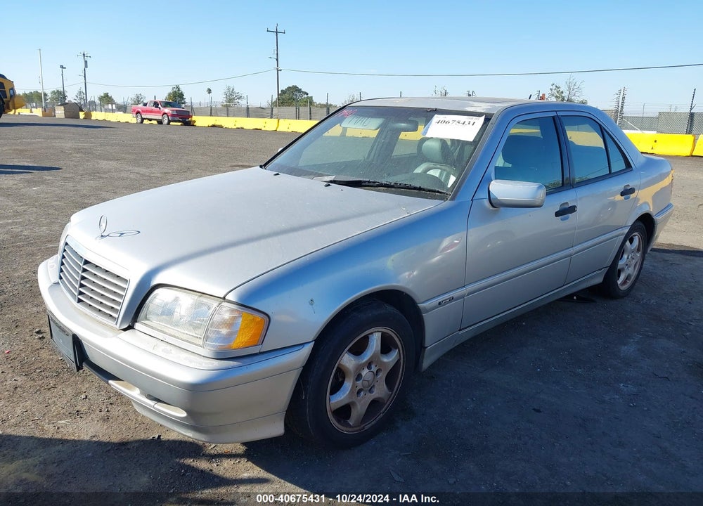 2000 MERCEDES-BENZ C 230 KOMPRESSOR VIN: WDBHA24G5YA857518