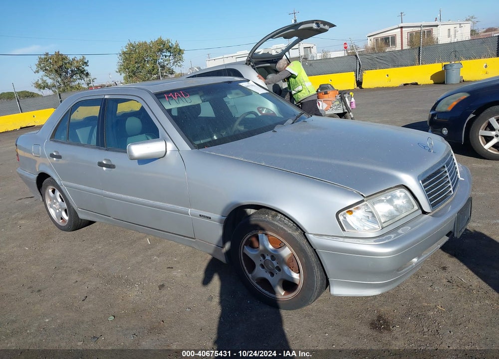 2000 MERCEDES-BENZ C 230 KOMPRESSOR VIN: WDBHA24G5YA857518