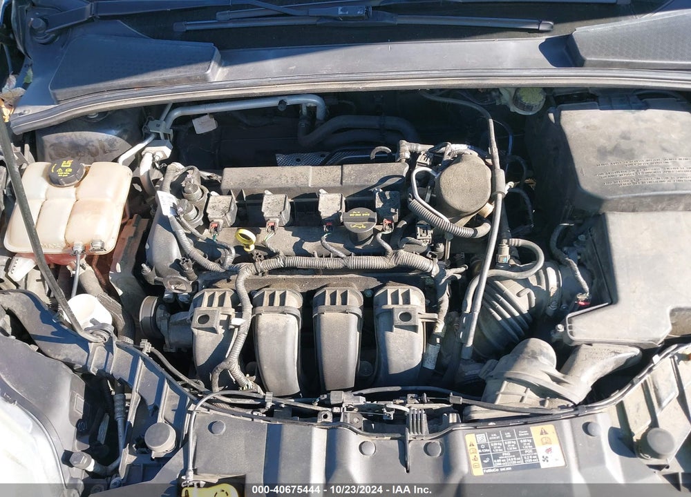 2014 FORD FOCUS SE VIN: 1FADP3K25EL271824