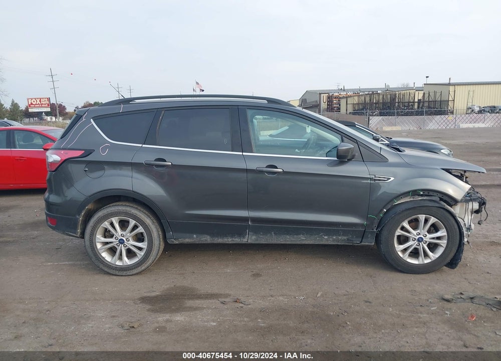 2018 FORD ESCAPE SE VIN: 1FMCU0GD1JUC49360
