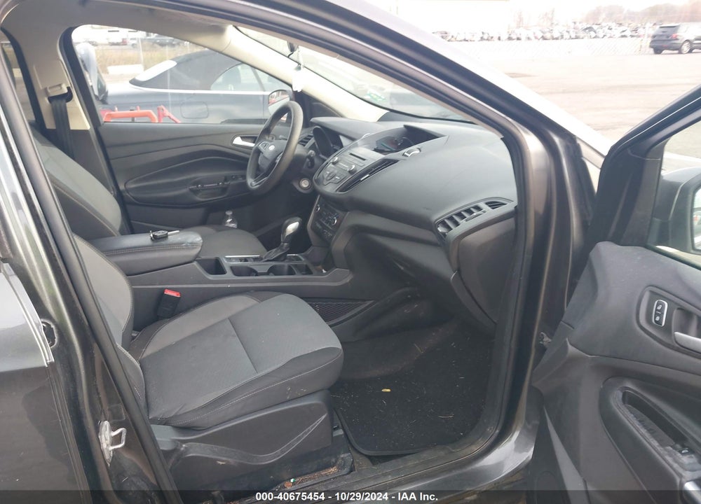 2018 FORD ESCAPE SE VIN: 1FMCU0GD1JUC49360