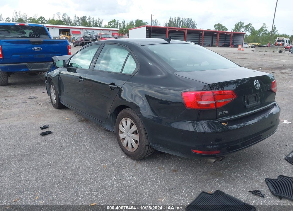 2015 VOLKSWAGEN JETTA 2.0L S VIN: 3VW2K7AJ2FM279912