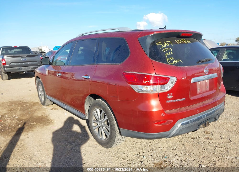 2013 NISSAN PATHFINDER SV VIN: 5N1AR2MN7DC631081