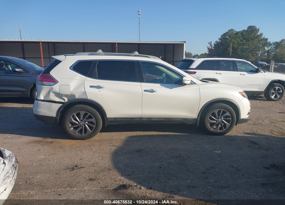 2016 NISSAN ROGUE SL VIN: 5N1AT2MV8GC825768