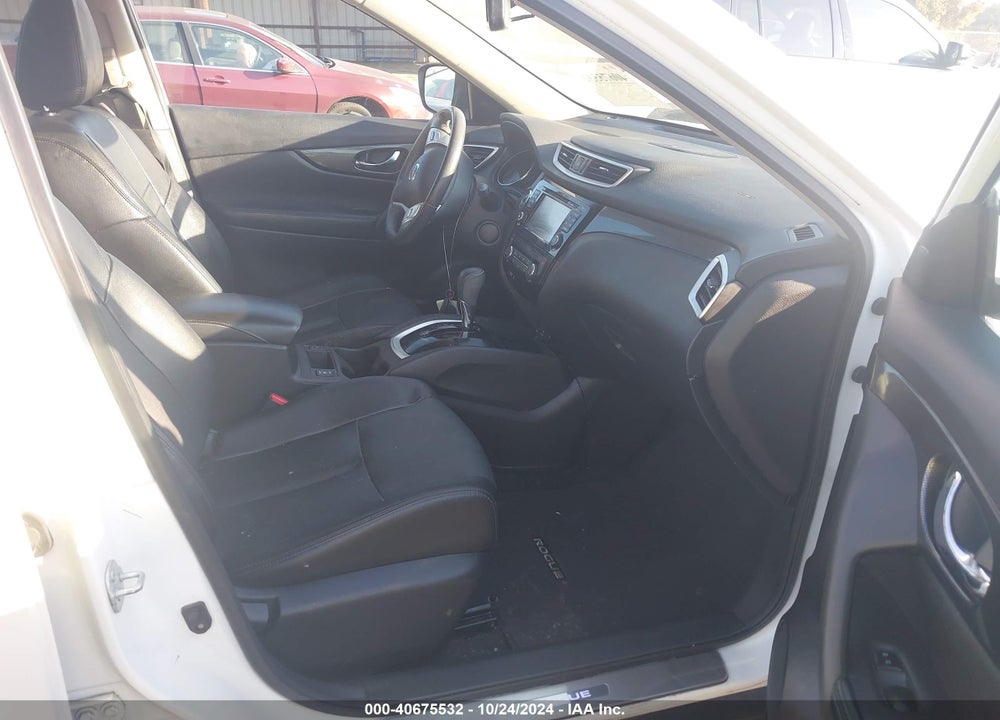2016 NISSAN ROGUE SL VIN: 5N1AT2MV8GC825768