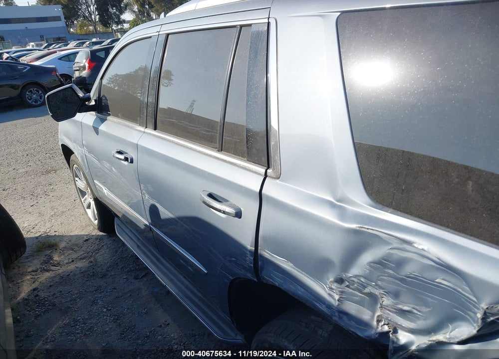 2016 CADILLAC ESCALADE VIN: 1GYS4BKJ4GR239260