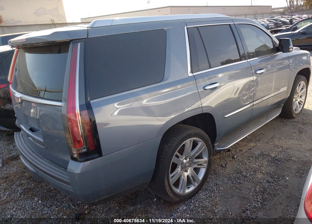 2016 CADILLAC ESCALADE VIN: 1GYS4BKJ4GR239260