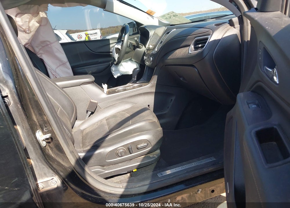 2018 CHEVROLET EQUINOX PREMIER VIN: 2GNAXNEX9J6139210