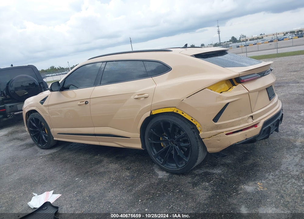 2022 LAMBORGHINI URUS GRAPHITE CAPSULE/PEARL CAPSULE VIN: ZPBUA1ZL3NLA18265