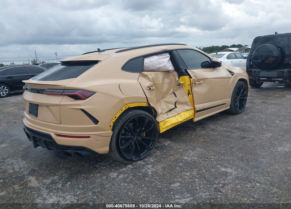 2022 LAMBORGHINI URUS GRAPHITE CAPSULE/PEARL CAPSULE VIN: ZPBUA1ZL3NLA18265