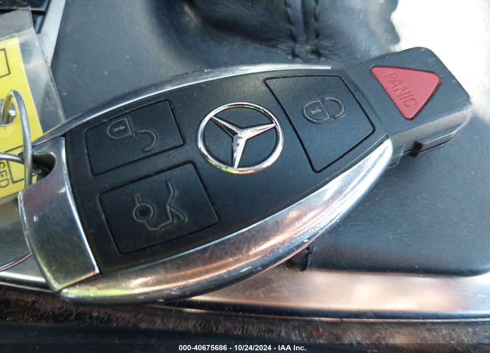 2014 MERCEDES-BENZ C 250 LUXURY/SPORT VIN: WDDGF4HB4EG245799