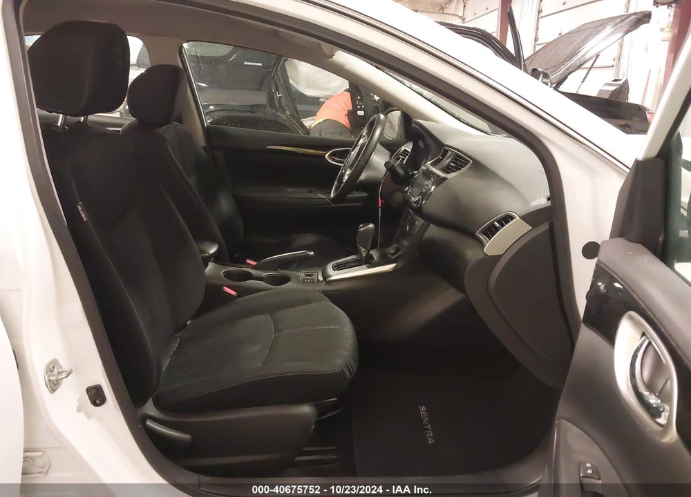 2018 NISSAN SENTRA SV VIN: 3N1AB7AP2JY316576
